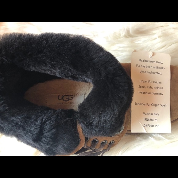 UGG Karisa Boots - Picture 2 of 5